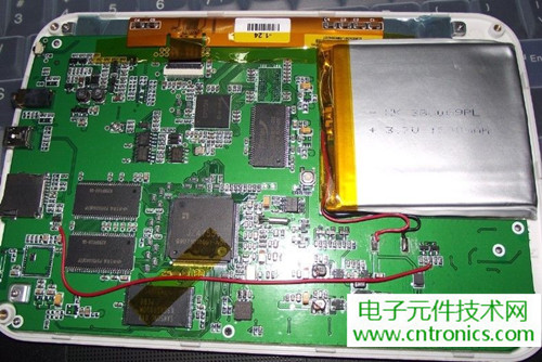 探秘電子紙！一款電紙書的電子墨水屏拆解