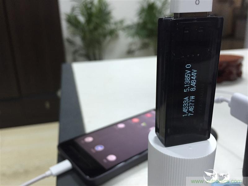 前世500次回眸,換來今生一次擦肩而過,那500多天的等待能否讓錘子揚(yáng)眉吐氣?