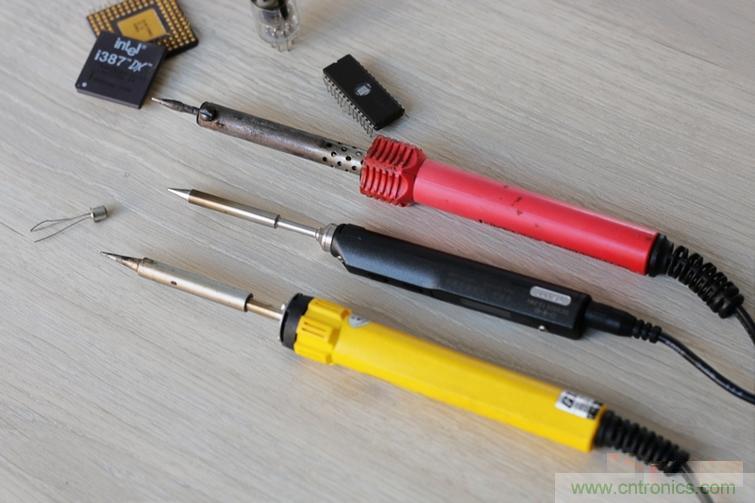 一款能喚起 70 后工程師朋友“童年趣事”的迷你電烙鐵！